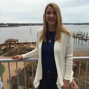 Meet your Posher, Connie